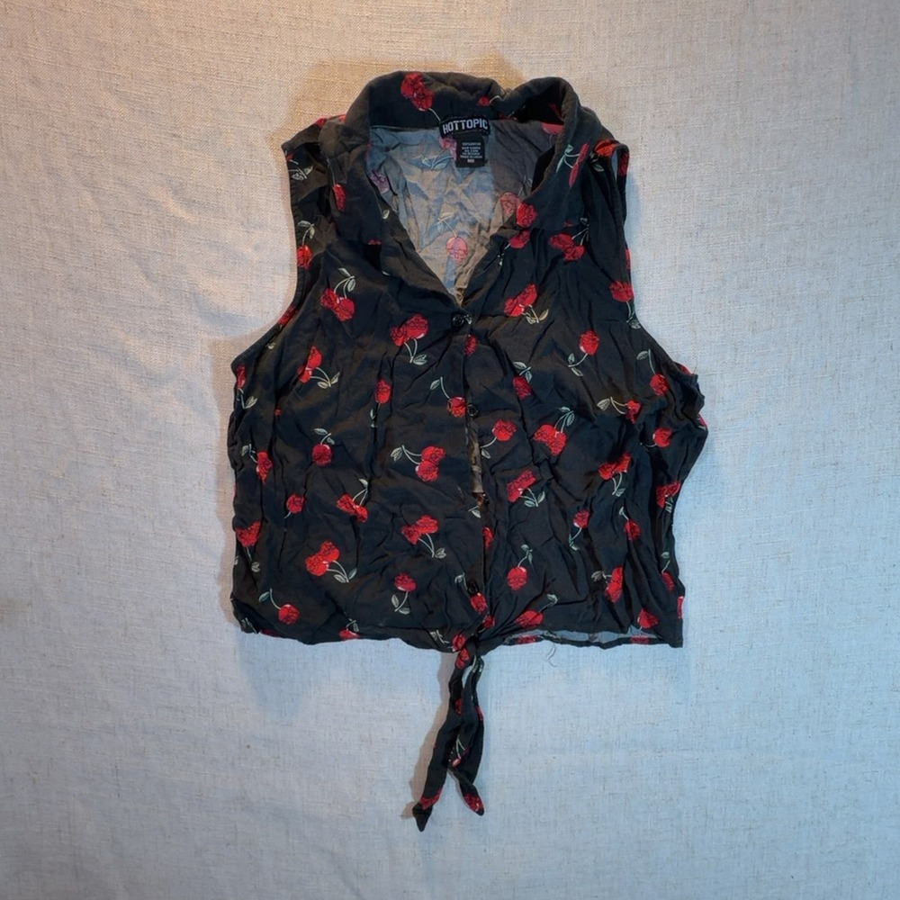 Hot Topic Tie-Front Crop Top Black Rose Cherry Women's Size Medium